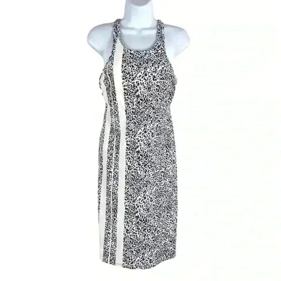 Athleta Zimbabwe High Neck Swim Dress. Women’s size 36 B/C. Excellent condition. - Picture 2 of 5